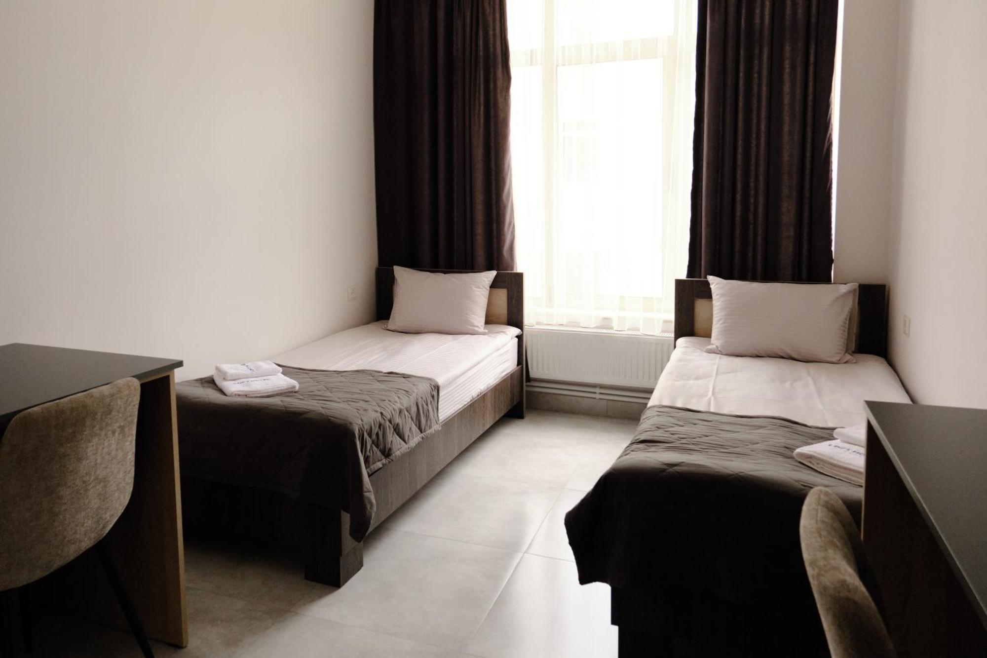 Loft Family Hotel Ijevan Extérieur photo