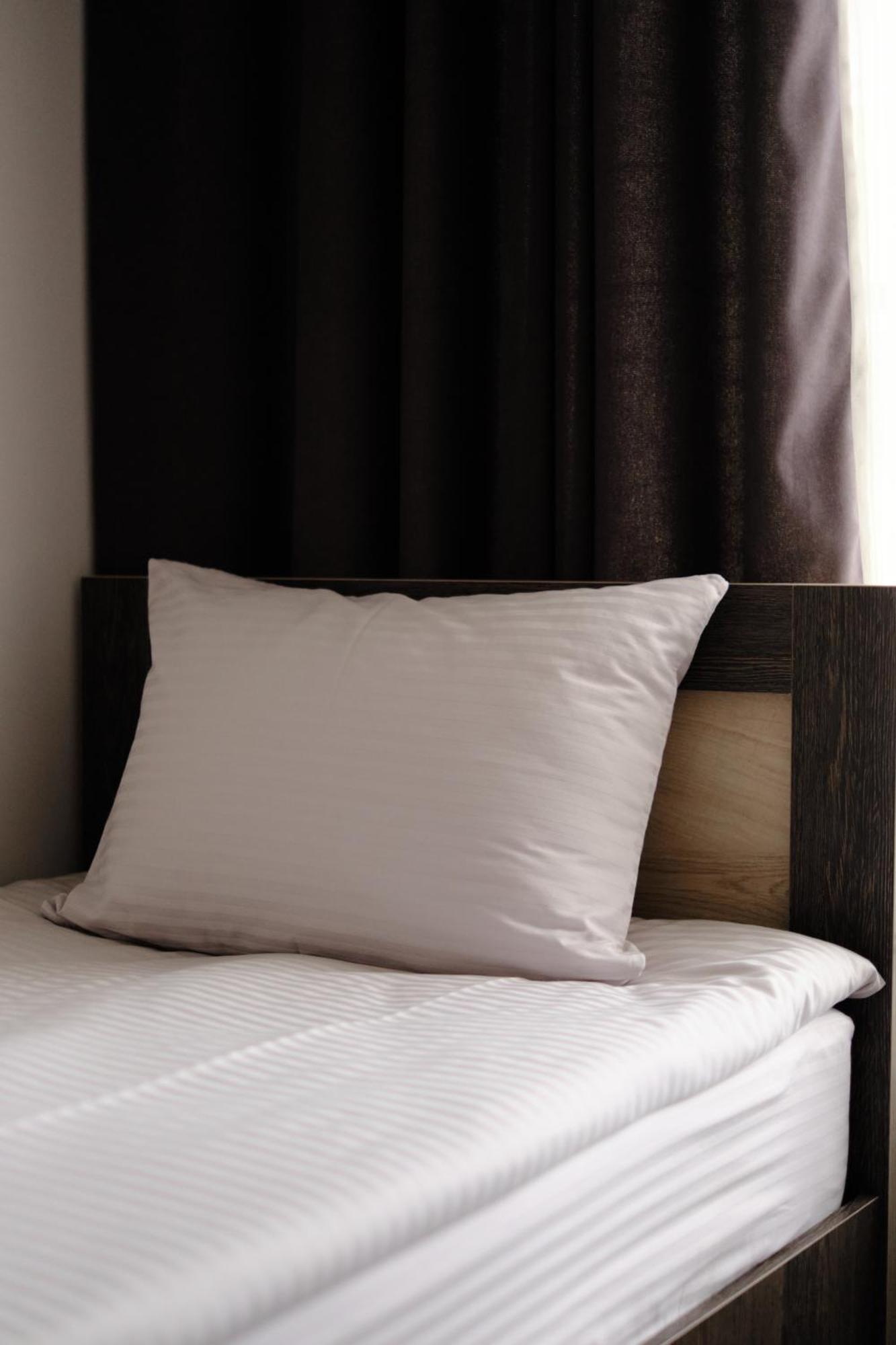 Loft Family Hotel Ijevan Extérieur photo