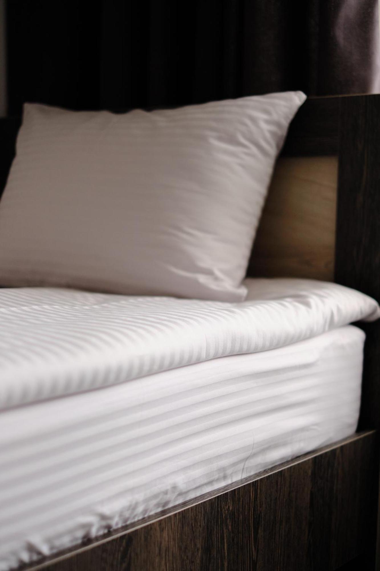 Loft Family Hotel Ijevan Extérieur photo