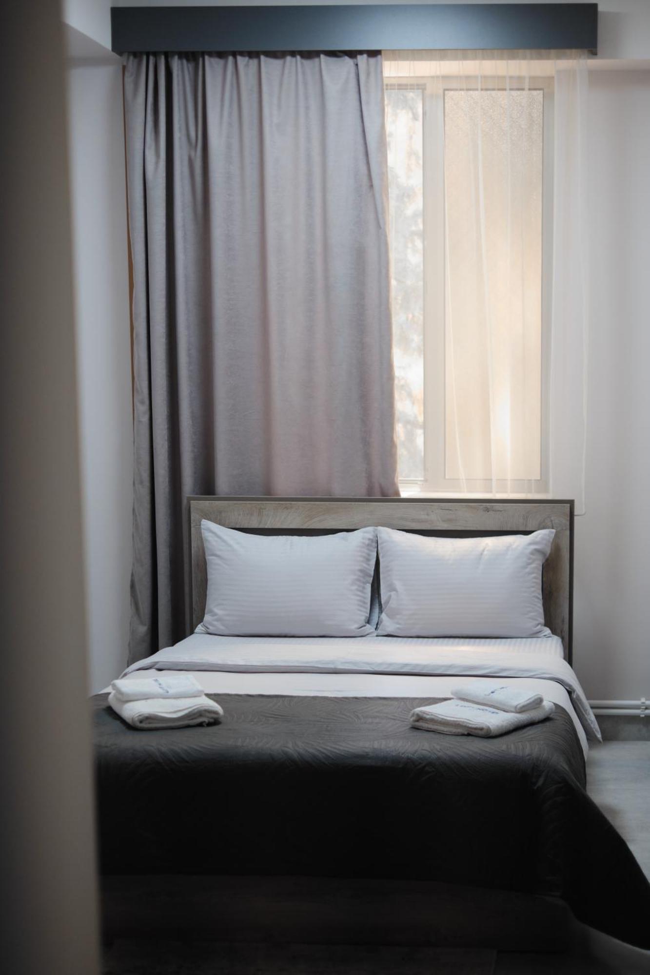 Loft Family Hotel Ijevan Extérieur photo