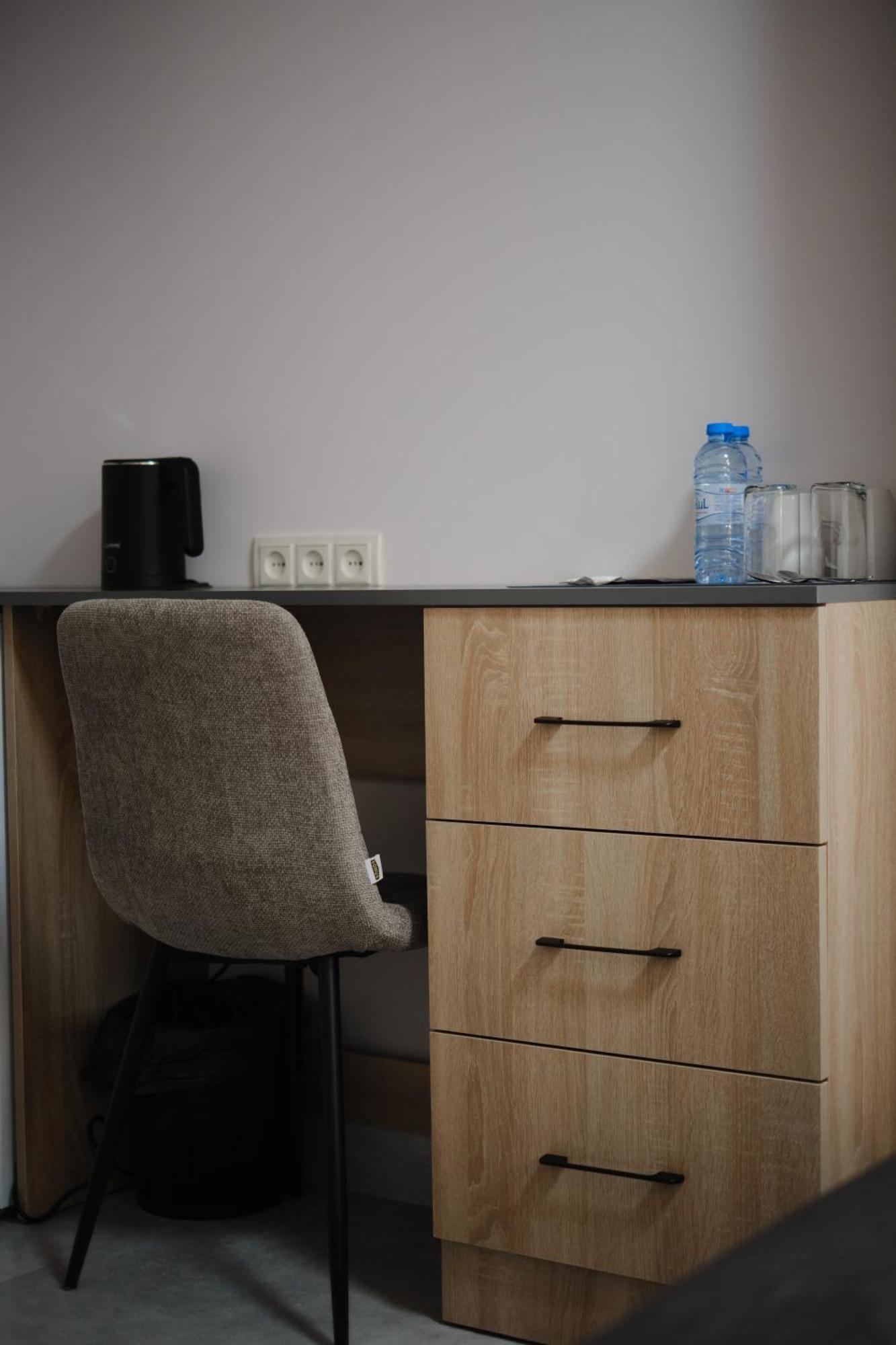 Loft Family Hotel Ijevan Extérieur photo